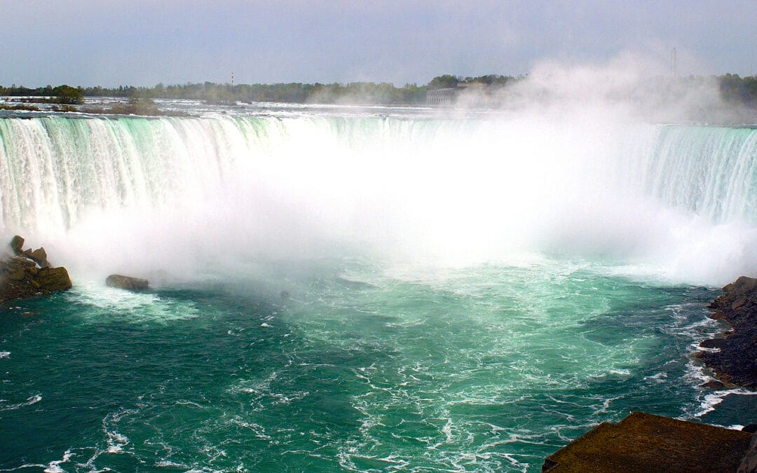 Cooper DuBois Portland Travel Suggests A Trip To Niagara Falls